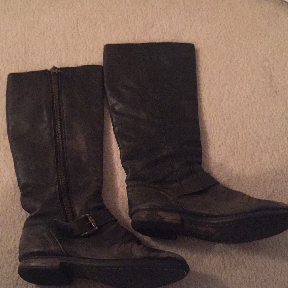 Steve Madden black leather boots LOWEST PRICE!